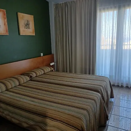 宾馆 拉文塔德马尔酒店 2*